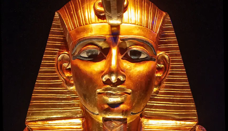 Golden Mask of King Tut Ankh Amon